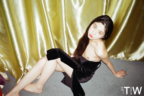 摄影师𪉃岛TIAN WEN第034期无圣光人体艺术