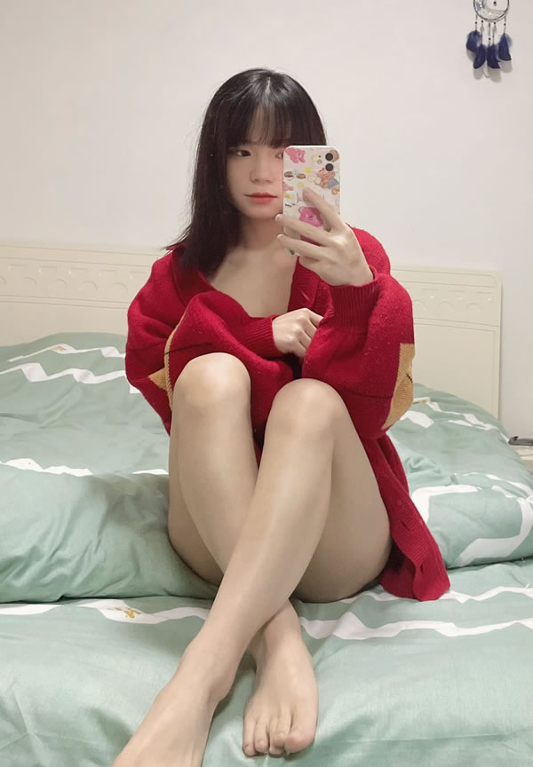 网红模特@晓晓可可爱 尺度私拍视图合集