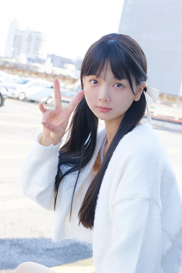 少女秩序赤西夜夜 天台停车场肉丝Lolita