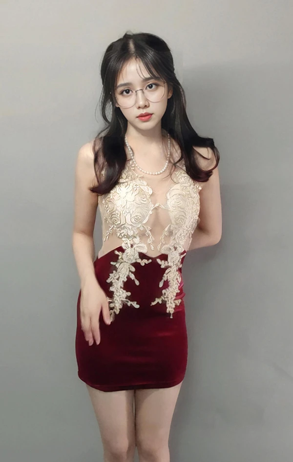 高颜值抖m娘@Ceasonshot99 2025私拍尺度合集