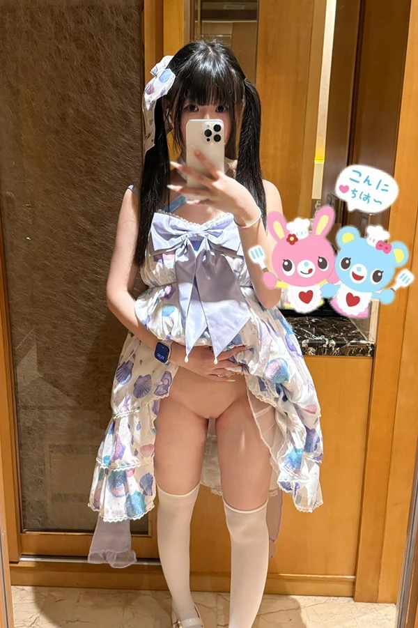 推特美女萌小星+梦中的梦尺度私拍人体合集