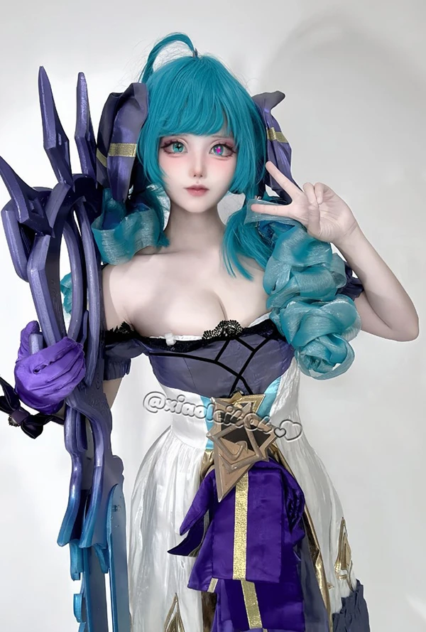 推特美女@希尔薇@xiaolei404价值188尺度图集